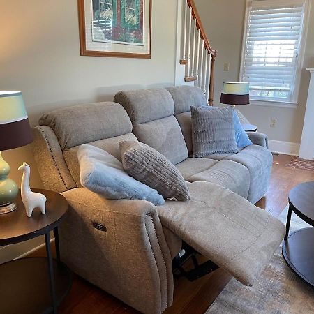 Quaint, Comfy, Close & Convenient Charleston Exterior photo