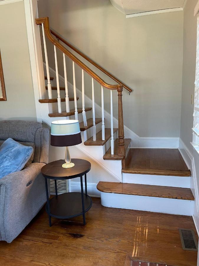 Quaint, Comfy, Close & Convenient Charleston Exterior photo