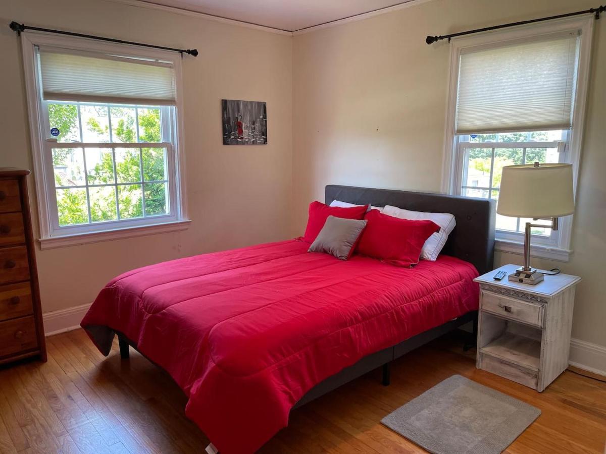 Quaint, Comfy, Close & Convenient Charleston Exterior photo